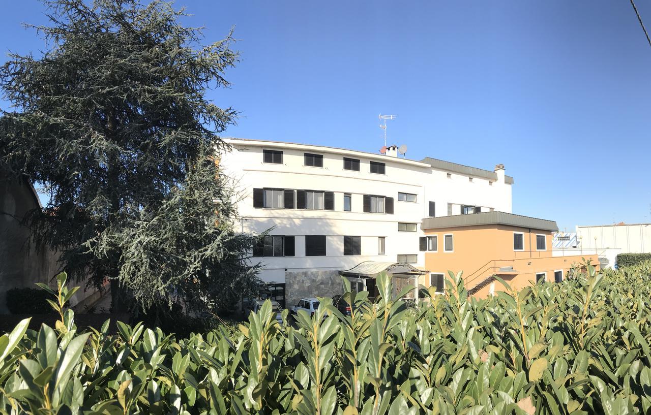 Hotel La Goletta Binasco Luaran gambar
